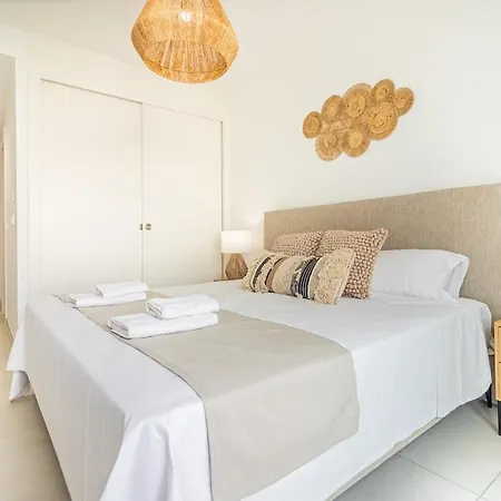 Apartamento Bellamar Luxury In With Amenities Marbella